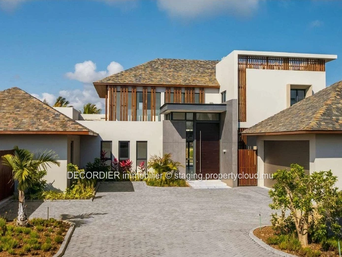 For sale villa - Mont Choisy, located on the edge of the fairway