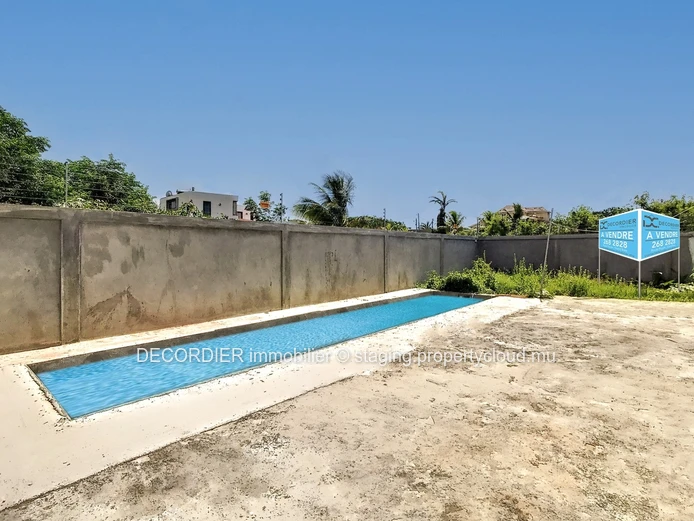 Large detached house with some finishing to be expected