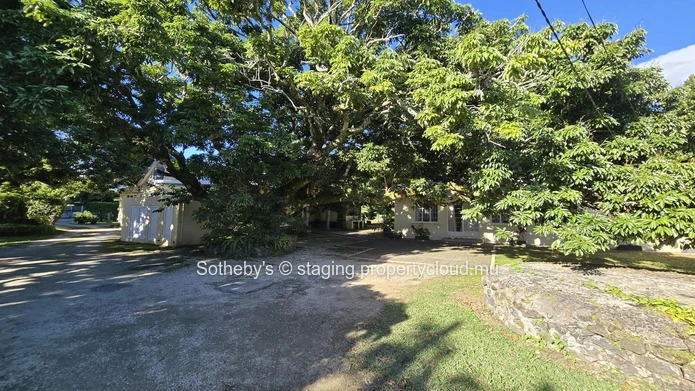 The Courtyard Residences