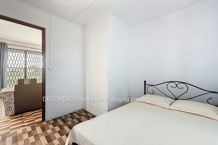 176 sqm Home Ideally Located in Sottise