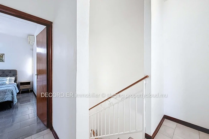 Triplex for rent - Pereybere