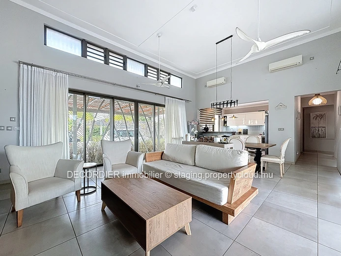 A spacious and secure villa for the whole family