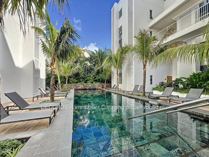 Magnificent duplex apartment in Pointe aux Cannoniers