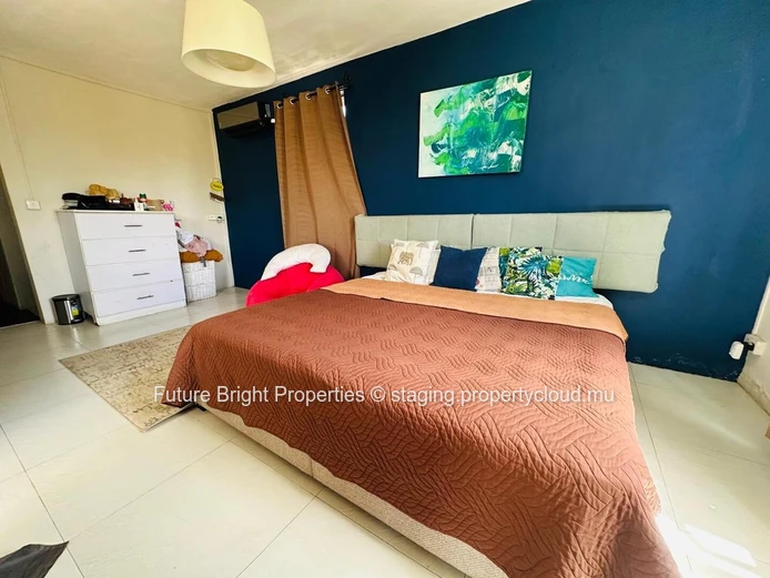 Dream Family Home Awaits in Pointe Aux Sables (Sole Mandate)
