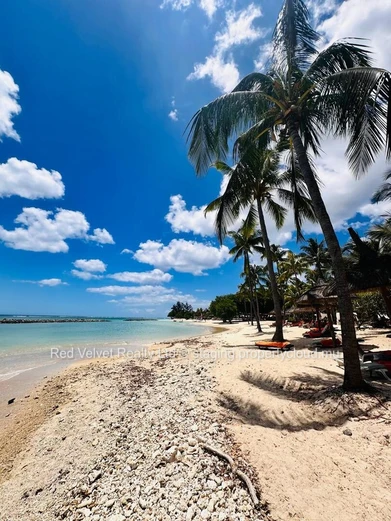Beachfront Duplex for Rent in the West - Rs 130,000/Month - 120m2 - Direct Beach Access & View on le Morne  Mountain !
