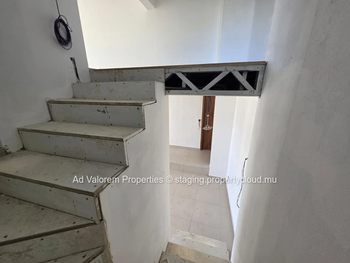 For Sale – 3-Bedroom Apartment in Albion