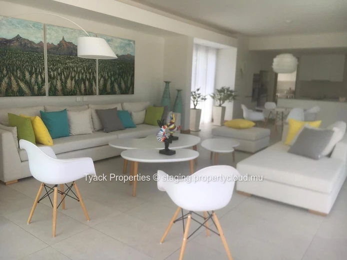 IRS 4-Bedroom Villa for Sale – Mont Choisy, Mauritius