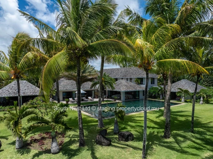 6 bedroom Villa with a breathtaking sea view 