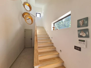 4 Bedroom Townhouse, Duplex