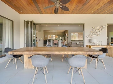4 Bedroom Villa