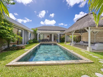 4 Bedroom Villa