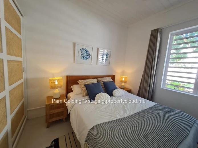 3 bedroom Beachfront Eco-Chic Coastal Haven with Breathtaking Sea Views – Tamarin