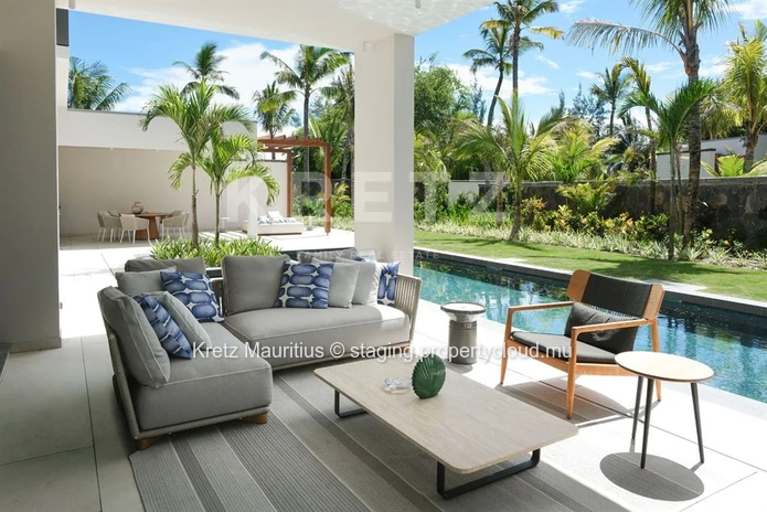 Exclusive – Contemporary villa in the heart of a 5* hotel estate (Sole Mandate)