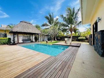 4 Bedroom Villa