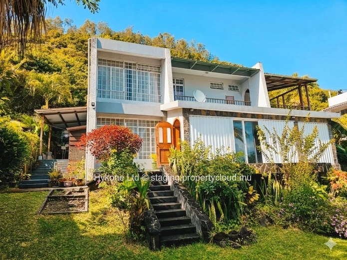 Maison À Vendre À Sodnac, Quatre Bornes