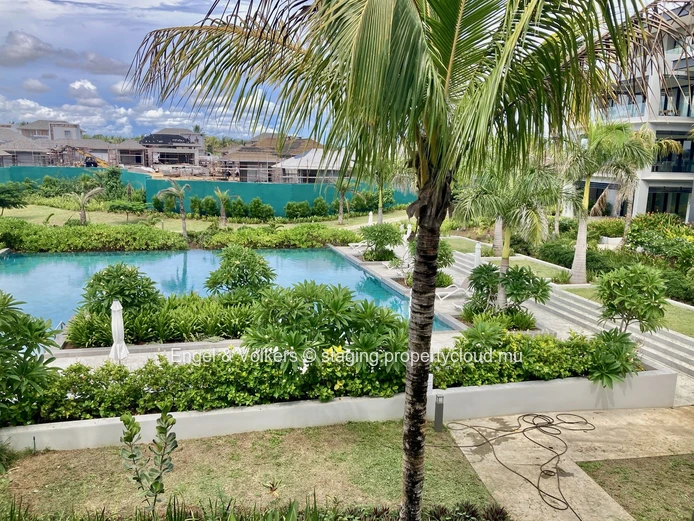 Luxury Living in the heart of golf and beach estate