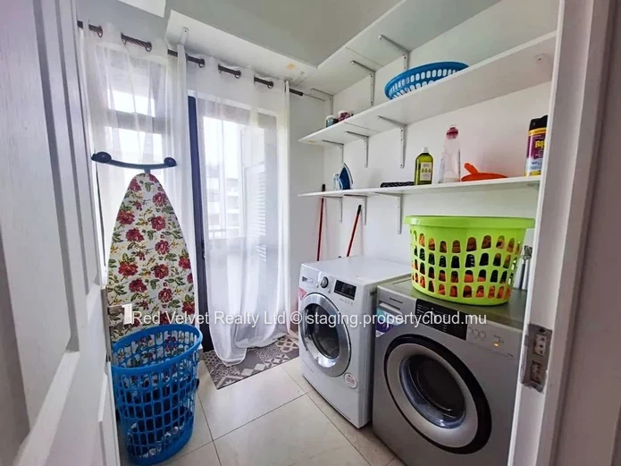 Luxury 3-Bedroom Penthouse for Sale in Sodnac | 156 m² | Secure Residence