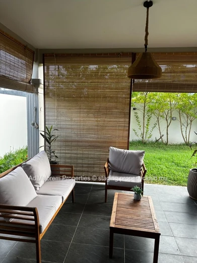 ?? Tastefully Renovated House for Rent – Cascavelle