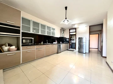 3 Bedroom Apartment