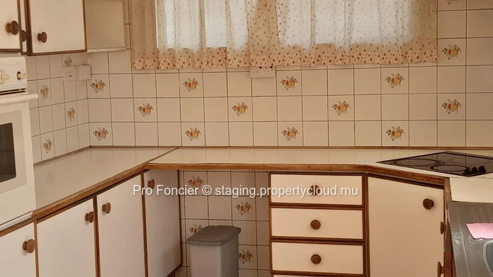 Maison à vendre à Pointe-Aux-Canonniers - Maison Familiale