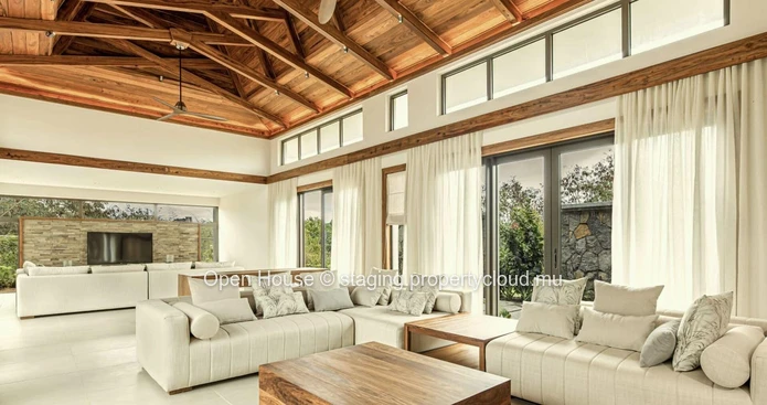 JACARANDA Phase 3 - BALACLAVA - 3 chambres en suite -  magnifiques piscine Pool House et grand jardin.