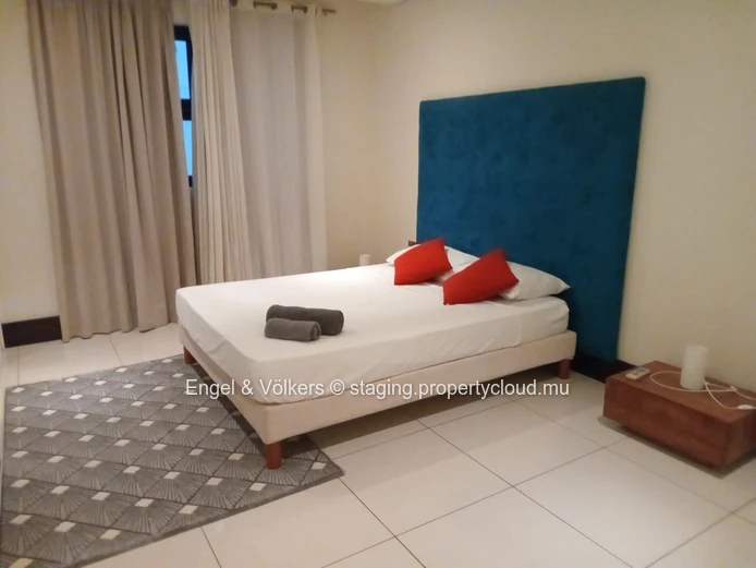 Luxury Lock-Up-and-Go Apartment – Panoramic Views, Effortless North Coast Living