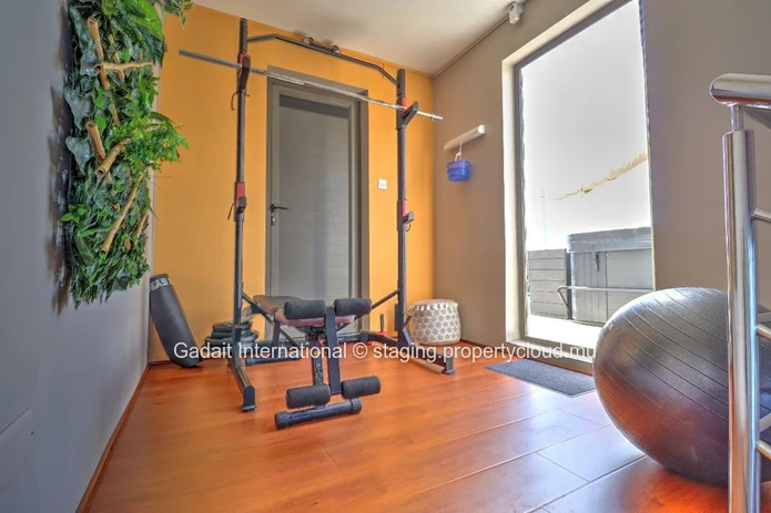 Contemporary Penthouse in Trou aux Biches – Open View and Beach Access 200 Meters Away
