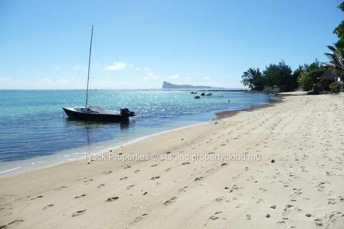 Hotel Property for Sale in Grand Baie – 28 Rooms with Pool and Restaurant