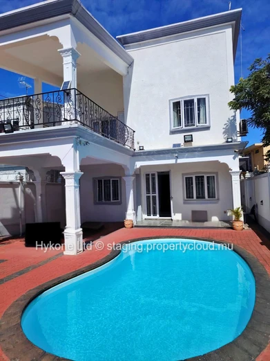 Villa For Rent In Pereybere