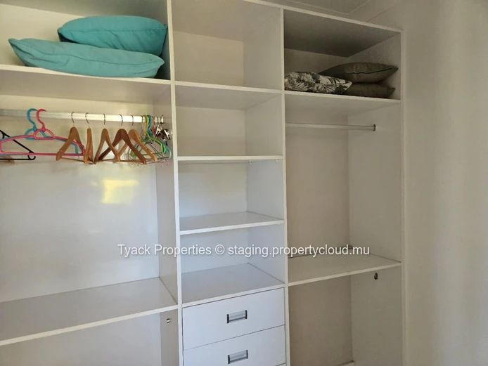 Luxury 4-Bedroom Villa for Sale in Pointe aux Biches – Near Beach