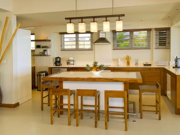 4 Bedroom Villa