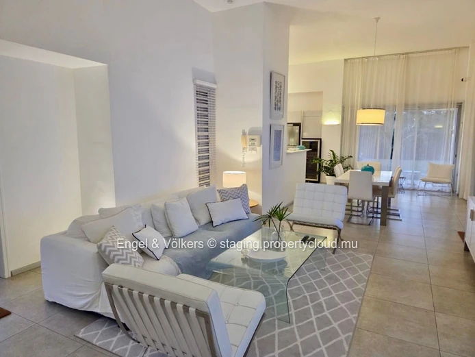 Exceptional and Spacious Villa in Forêt Daruty