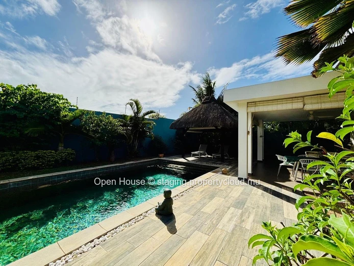 RES VILLA for sale in Grand Baie# Exclusive estate # 3 bedrooms, 2 en suite, private pool. Accessible to foreigners.