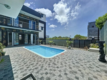 3 Bedroom Apartment