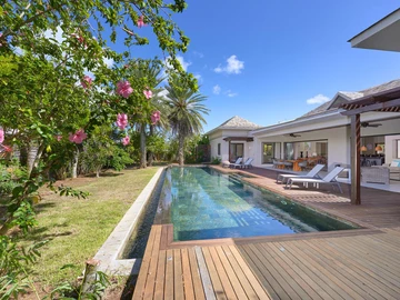 4 Bedroom Villa