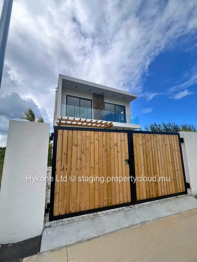 New Villa For Sale In Balaclava
