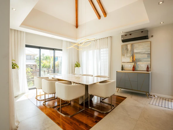 4 Bedroom Villa
