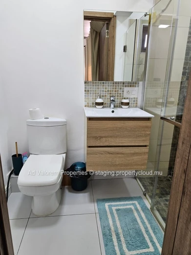 3-Bedroom Duplex for Rent – Flic en Flac