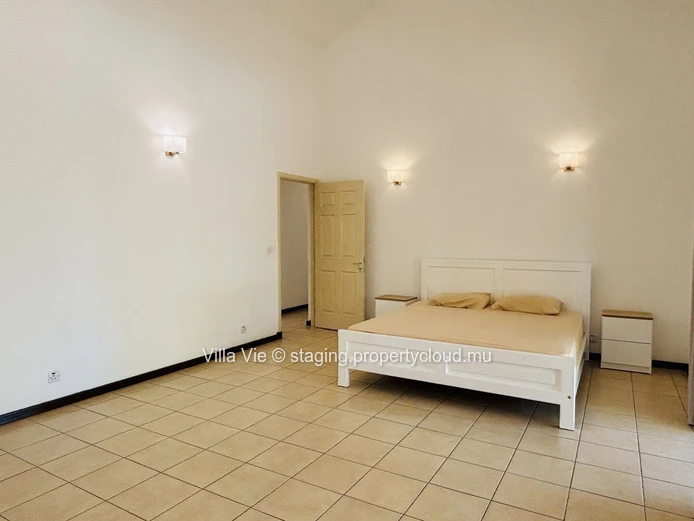 Roches Noires - Maison familiale de 3 chambres avec piscine