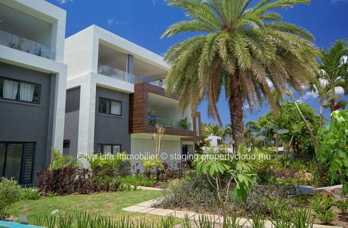 Magnifique Appartement REZ+2 à vendre à Pointe aux Canonniers, 131m², 3 chambres, piscine commune, proche écoles, par...