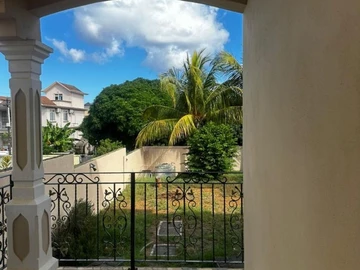 7 Bedroom House