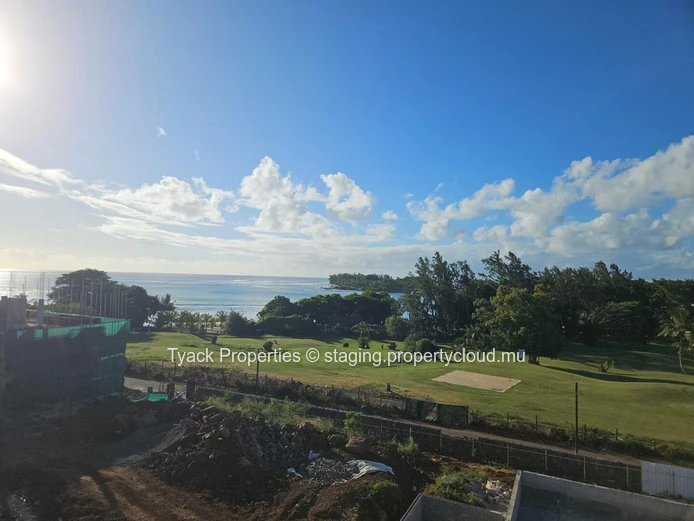 PDS Penthouse for Sale in Balaclava – Luxury Living with Ocean Views