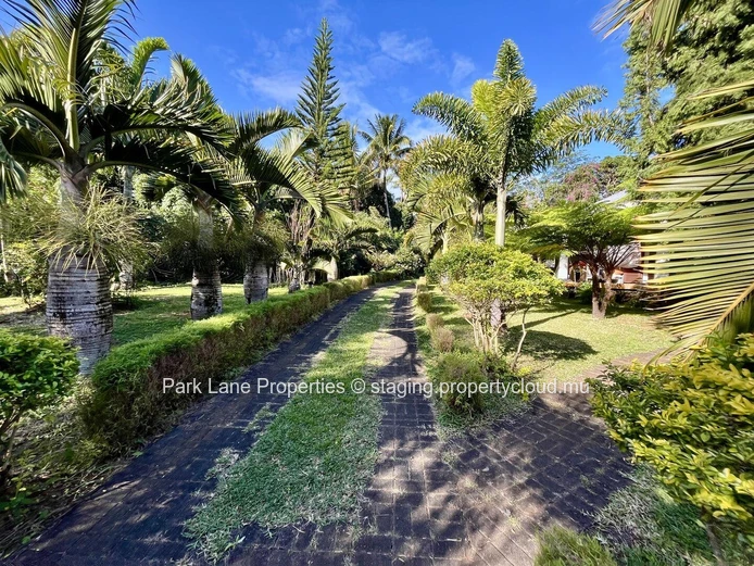 Colonial Elegance: A Tranquil Retreat in Chamarel (Sole Mandate)