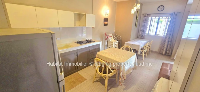 To rent : Located on the ground floor of a quiet residence, apartment of 79 m2 