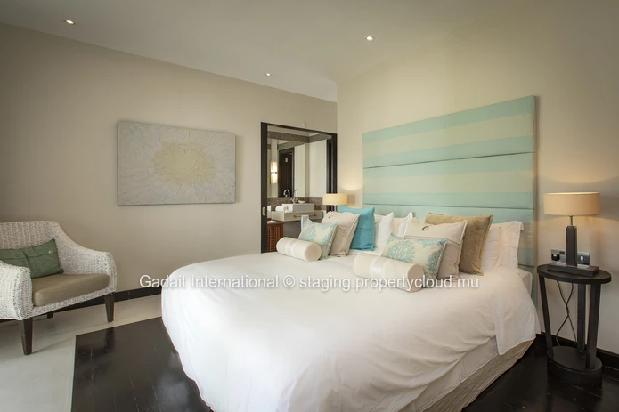 Contemporary villa with pool and tropical garden for sale | Anahita Golf & Spa Resort Beau Champ