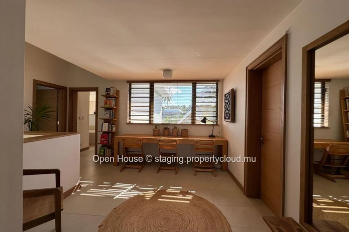 Villa de luxe Mon Choisy, Golf, 4 chambres avec salle de bains, piscine, salle de fitness, SPA, tennis, Padel. Dispon...