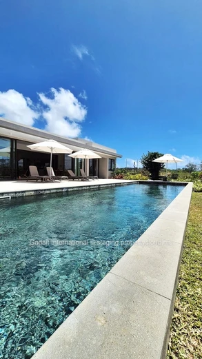 Villa de 4 chambres avec piscine et vue golf au sein d'Anahita Golf & Spa Resort
