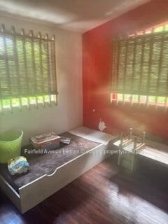 Charmante Maison à vendre à Curepipe, 3 chambres, proche commodités, Rs.