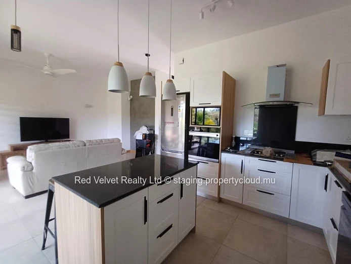 Bedroom Duplex for Rent in Beau-Plan 