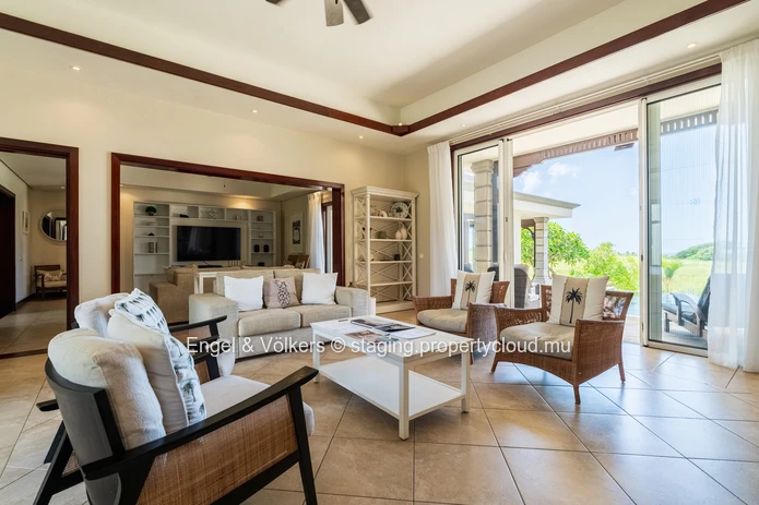 Tranquil Estate Living with Ocean Views